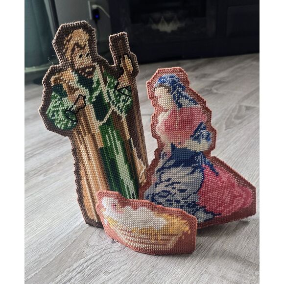 VTG HADEMADE PLASTIC CANVAS NEEDLEPOINT  JESUS MARY JOSEPH CHRISTMAS HOLY FAMILY - Picture 1 of 11